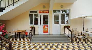 Фото номера Семейный номер с балконом Гостиница Guest House Alina г. Лермонтово 5